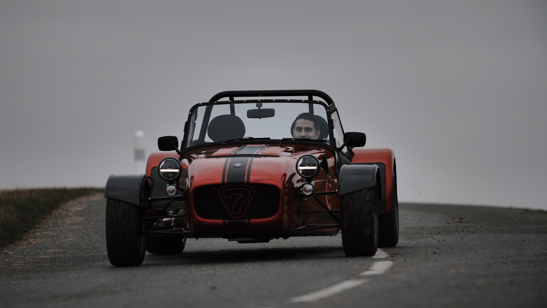 2022-SV-AUTOMOBILES-GALERIE-ACCUEIL-CATERHAM-SEVEN-ROUTE