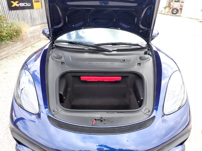 Porsche 718 Cayman GT4 – Image 6